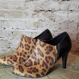 DeX Flex Leapard Ankle Boot